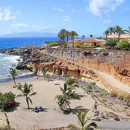 Paraiso Del Sur 아데제